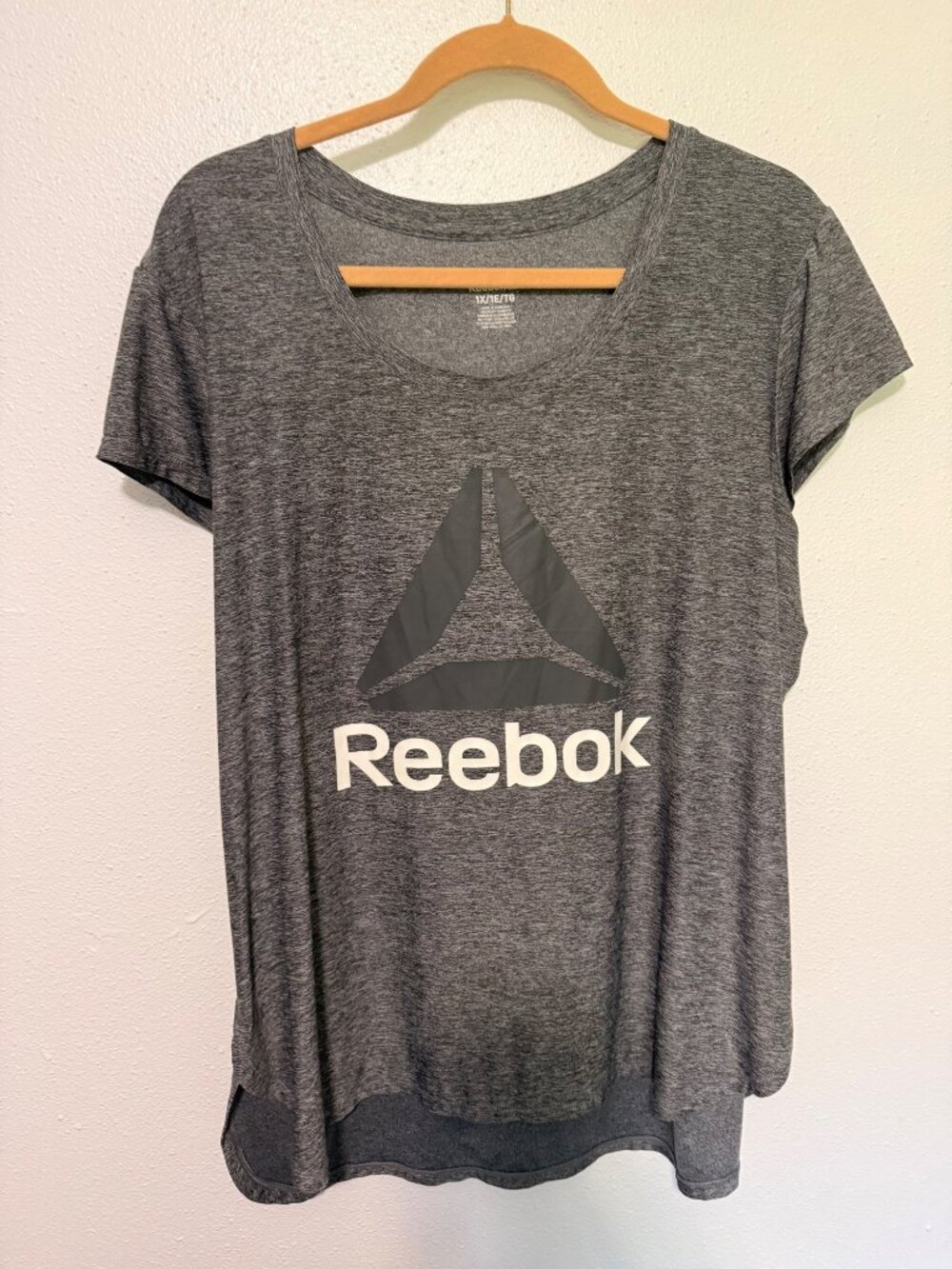 Reebox Athletic Top Gray with Reebox Logo Knit Womans 1X